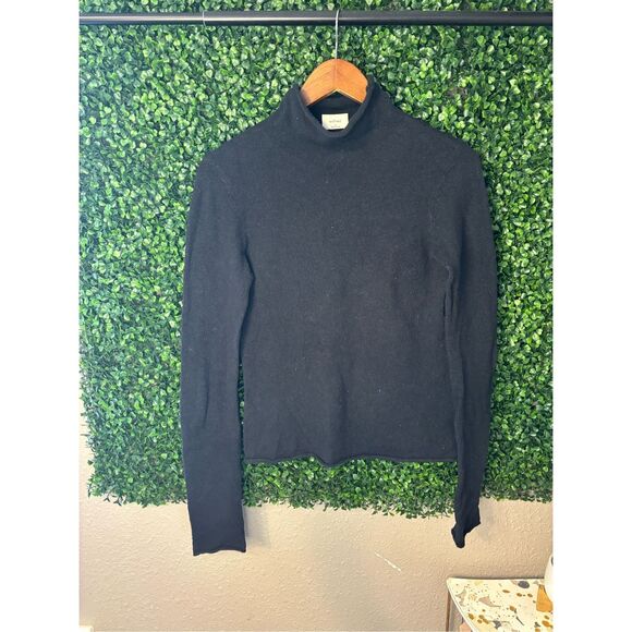 Wilfred Aritzia Black Mockneck Sweater Size Medium - Picture 1 of 4